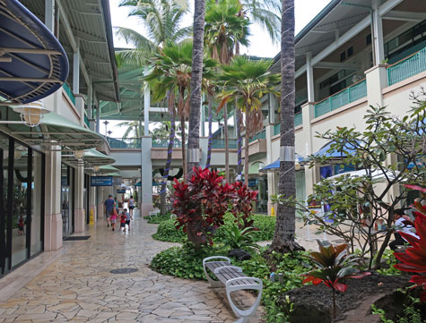 Aloha Tower Marketplace in Honolulu Hawaii